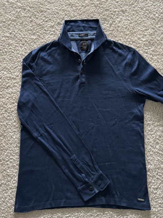 Hugo Boss,bluză pt.bărbați,măr.M(merge pt.S)