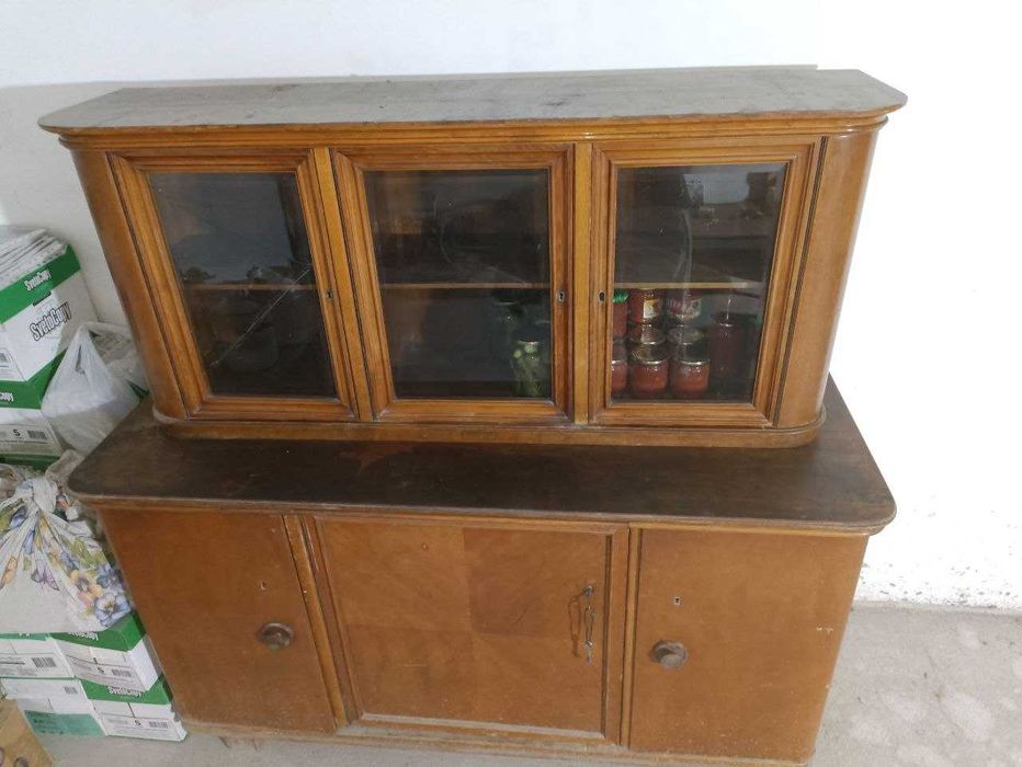 Продаётся Старинный Шкаф Буфет 1960 года Антиквариат