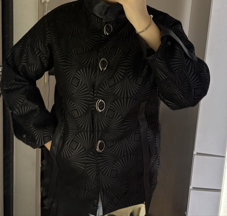 Продается демисезонная куртка