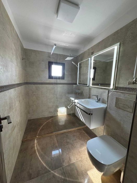 Apartament 3 camere spațios Oradea