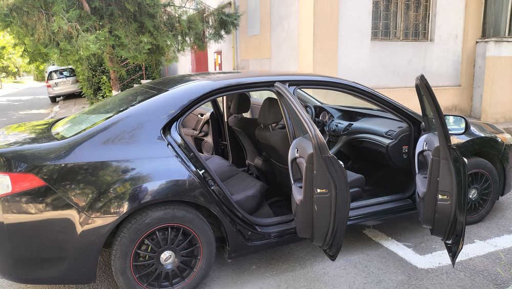Vind Honda accord