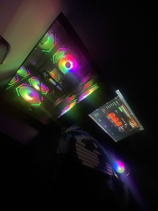 Игровой пк,  в идеальном состояний.