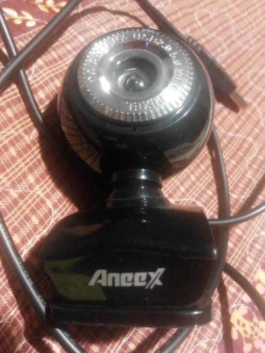 Aneex веб камера и Lenovo с микр