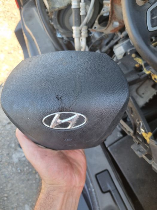 Аербег за волана за Hundai i40 2010god