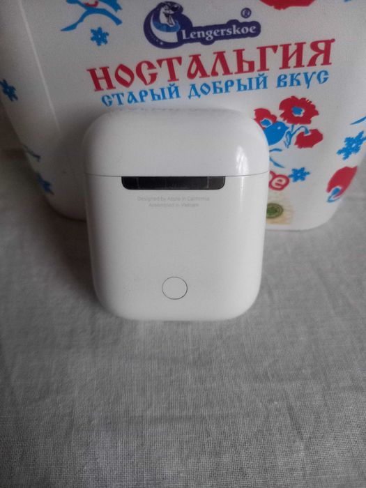 Беспроводные наушники Airpods