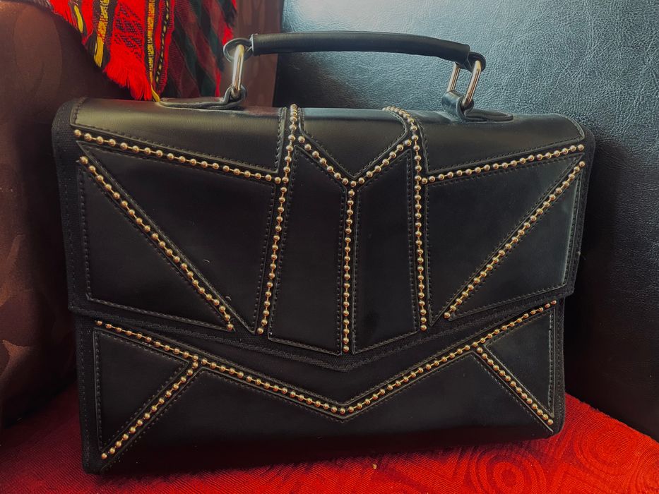 Уникална чанта Nila Anthony