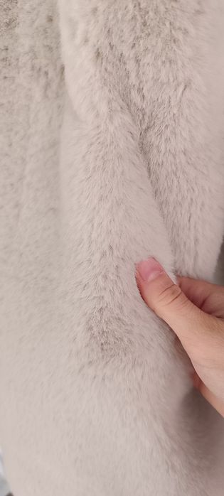 Дамско Пухкаво елече