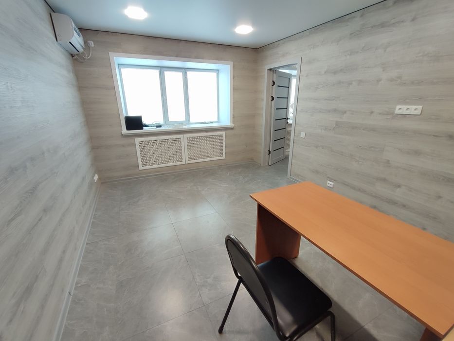 Продается 2-комн (1-52, 1 эт)