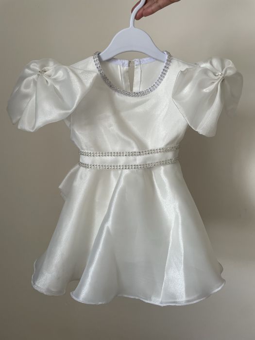 Платье на девочку