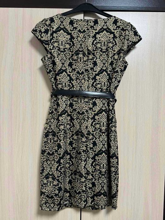 Елегантни рокли в перфектно състояние