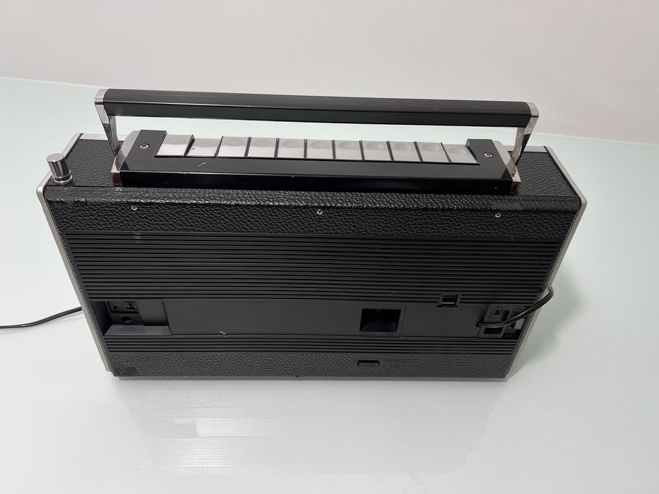 Radio Grundig Satellit 2100