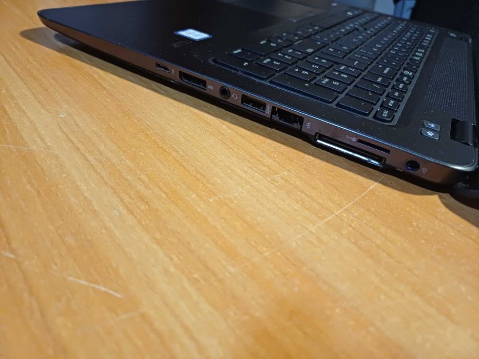 15.6' hp Zbook IPS™i7-6th/16GB DDR4/Ati FirePro 2GB/256GB SSD+500GB HD