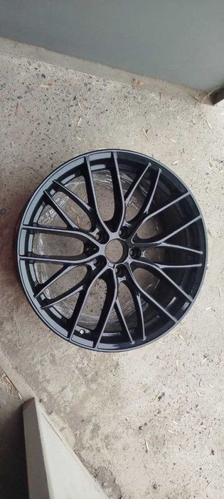 Диски BMW R20. Разноширокие 8.5 и 9.5.