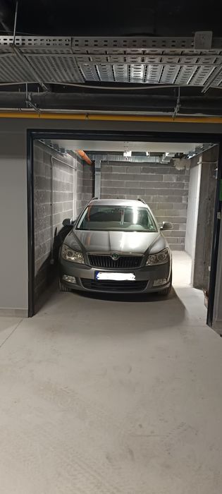 Дава се под наем Гараж / Паркомясто в София, Малинова долина - 18 кв.м за 112.2 € - Снимка #4