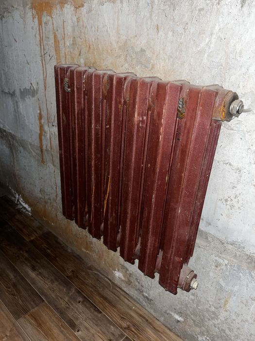 Чугунные батареи 28 секций