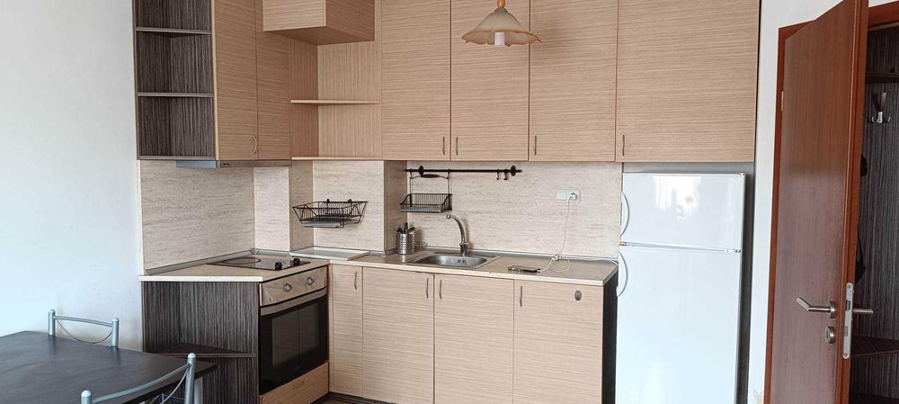 Двустаен апартамент в Студентски град