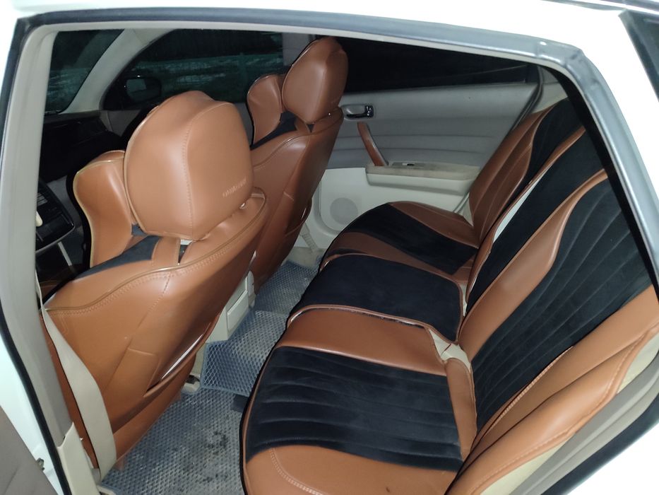 Автомобиль Ниссан Теана