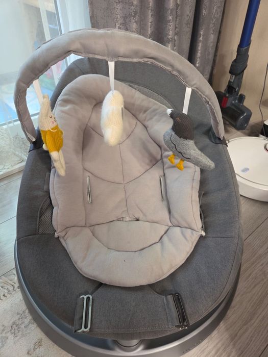 Продам детский шезлонг и ходунки