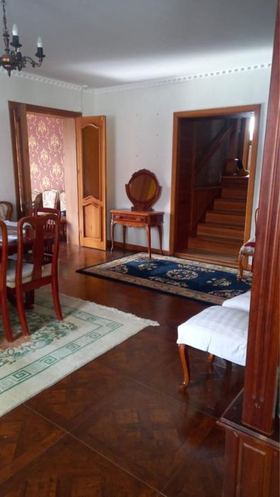 Продам коттедж в хорошем районе