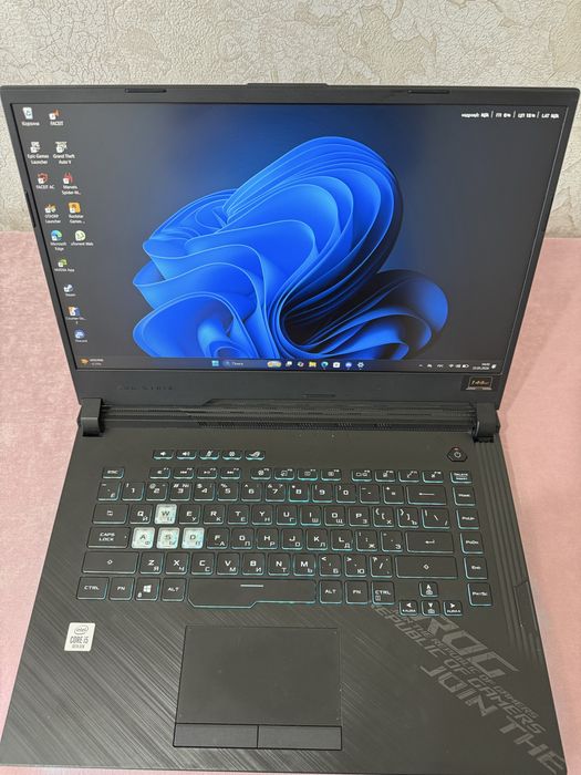 Asus rog strix g15 (512li)