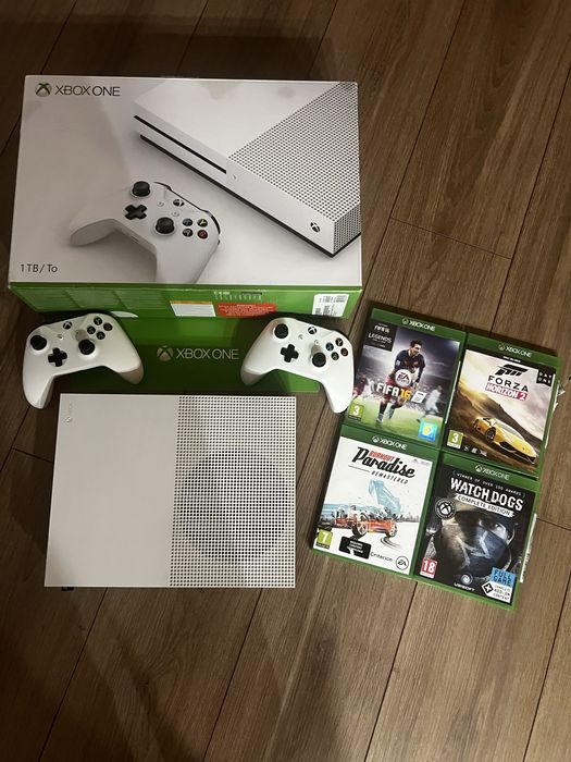 Xbox one S 1TB
