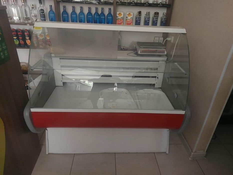 Продам холодильник