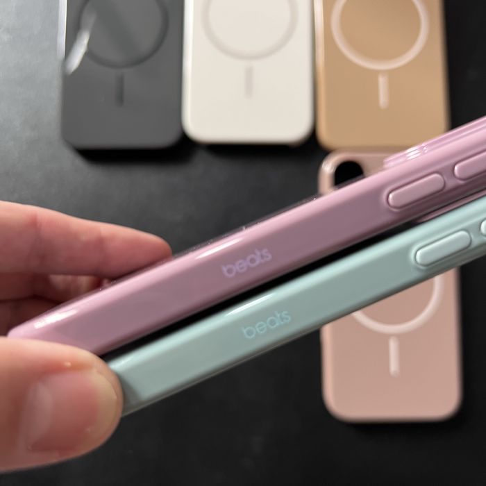 Huse Apple Beats(by Dr. Dre) iPhone 16/16 Pro/16 Pro Max