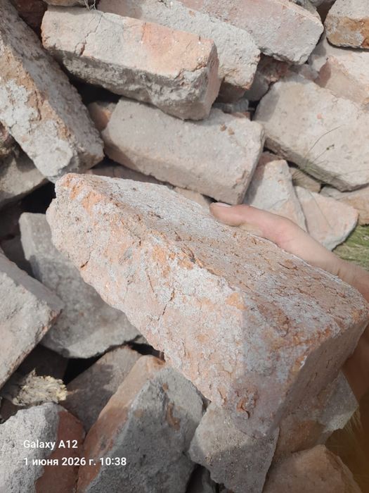 Продам керпич красный бу