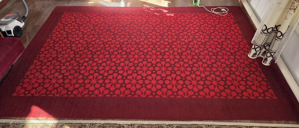 Продам советские: ковёр и палас.
