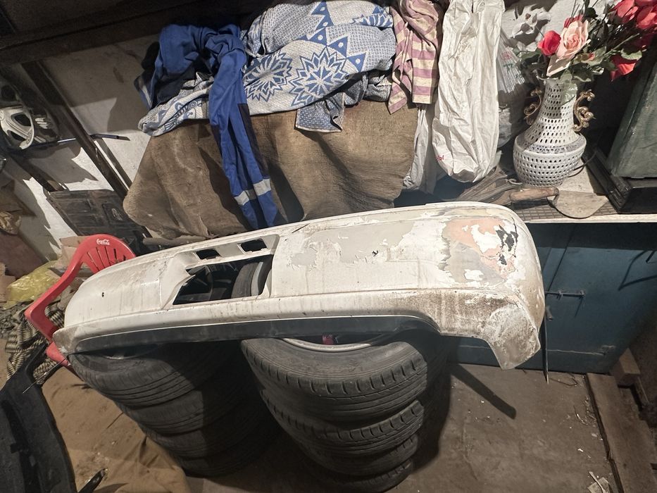 Продам зап.части на Тойота Марк 2 (100 кузов)