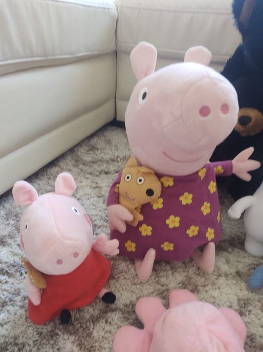 Плюшени играчки различни размери