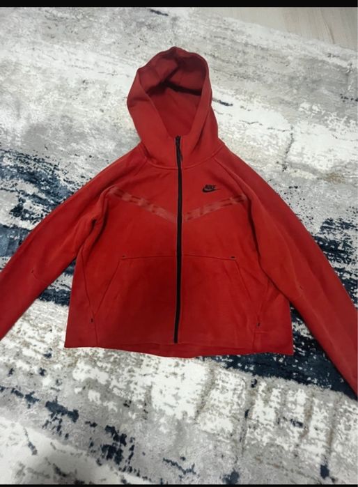 bluza tech dama