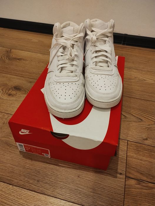 Кожени кецове Nike Court Vision