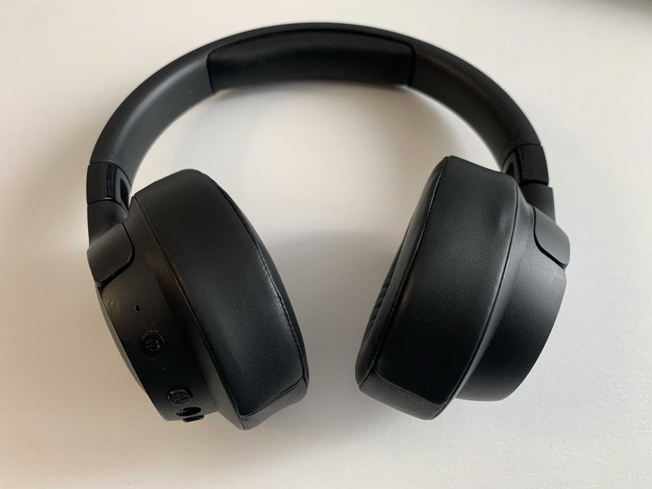 Безжични слушалки JBL TUNE 750BTNC