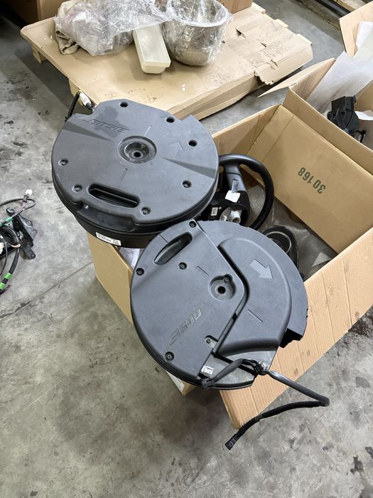 Оригинален Bose субуфер за Mazda CX-9 (2016–2022) – OEM TK80-66-960