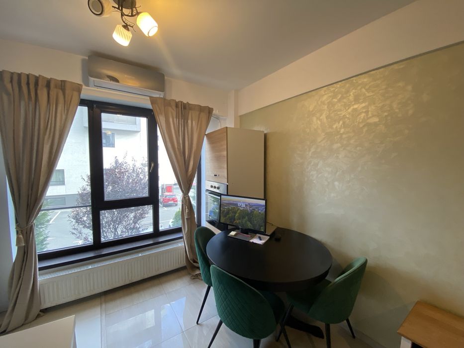 Apartament 2 Camere, COPOU în zona Royal Town, Persoana Fizica