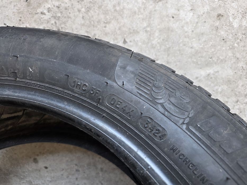 215/55/17 MICHELIN 4бр