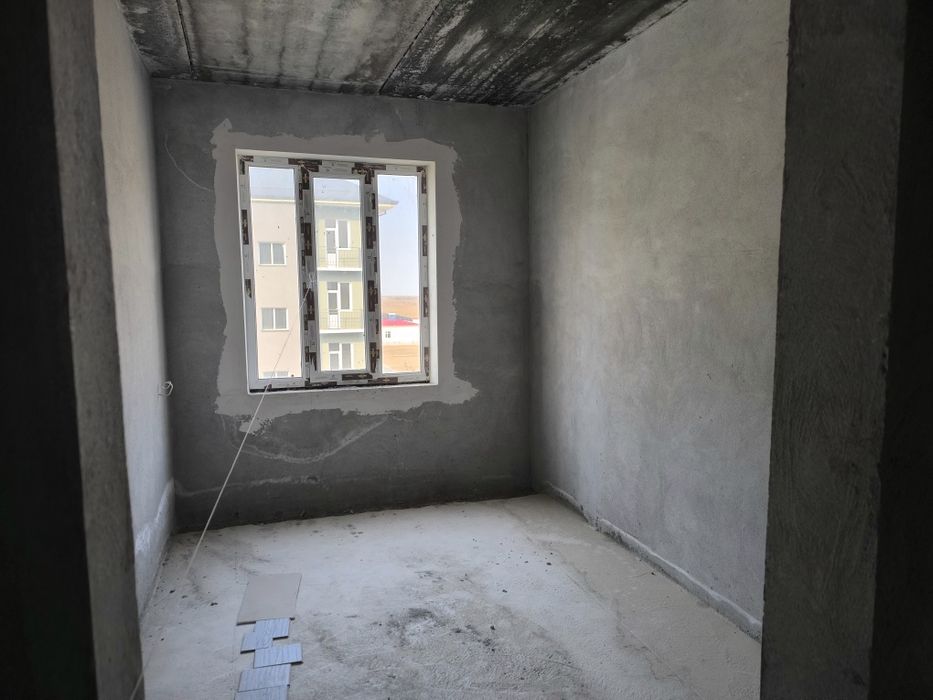 Sharof Rashidov tumani 3 tepa mavzesida davlat xizmatlari uy sotiladi