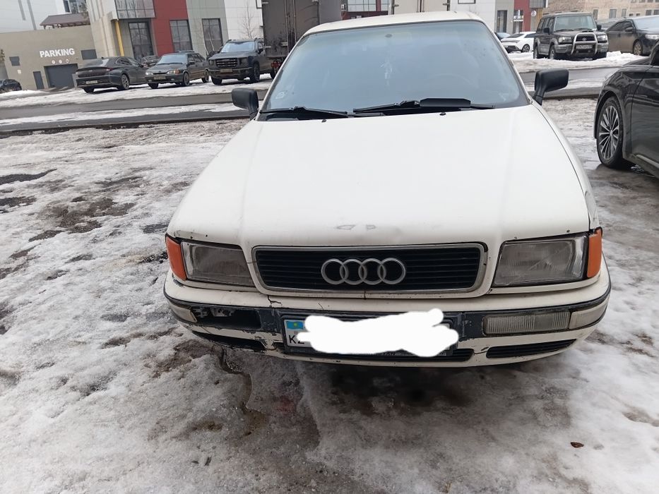 Машина ауди б4 1992 год