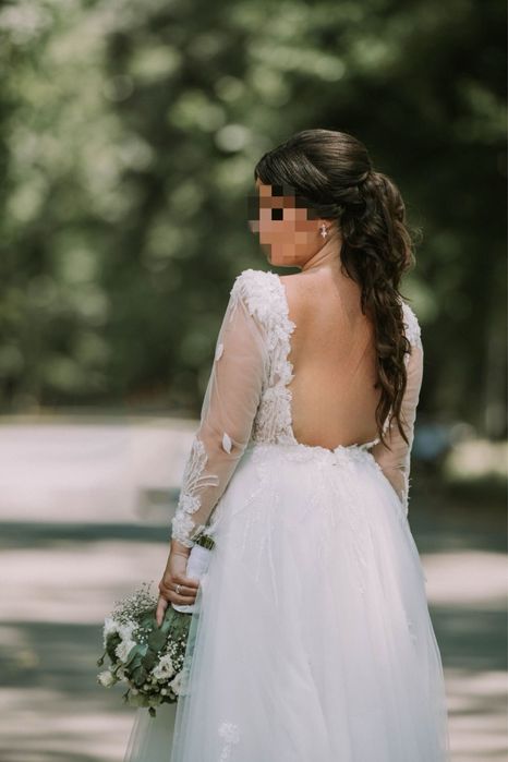 Булчинска рокля