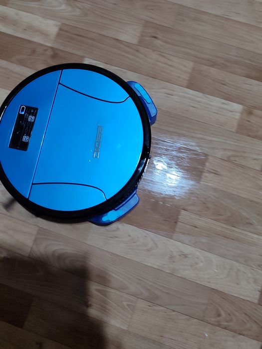 Робот пылесос DIQEE