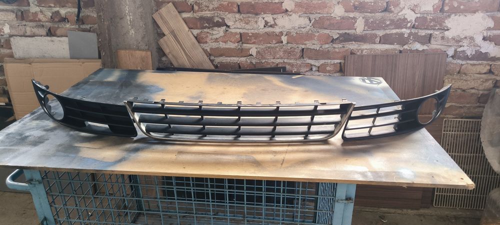 Комплект долни решетки Passat B6