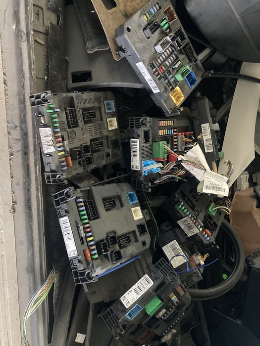 Продавам 10 броя BSI Peugeot / Citroen