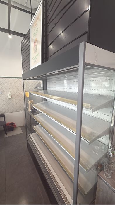 Продается холодильная горка