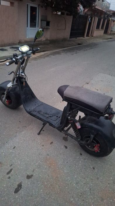 Vând Moped Electric