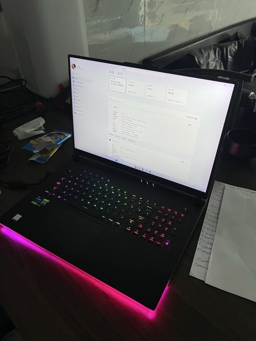 ASUS ROG Strix SCAR 18 (2023)