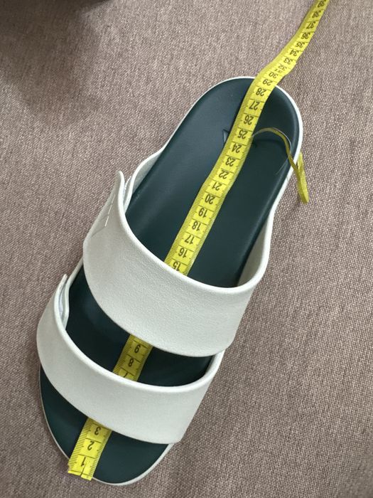 Оригинал мужсккие тапочки ADIDAS