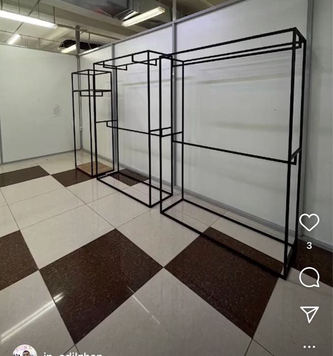 Торговое оборудование для магазины одежды!