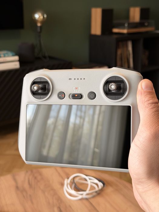 DJI Mavic 3 Pro комплект - като нов