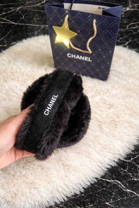 черни ушанки зимни пухкави шанел слушалки шапка chanel уникални бяли